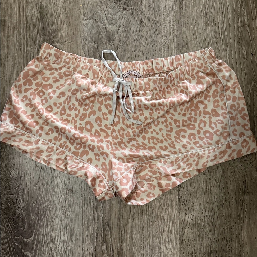 Victoria's Secret Pink and Cream Animal Print Shorts